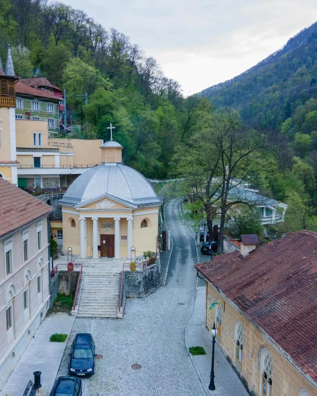 Apartament Nectaria Băile Herculane Esterno foto